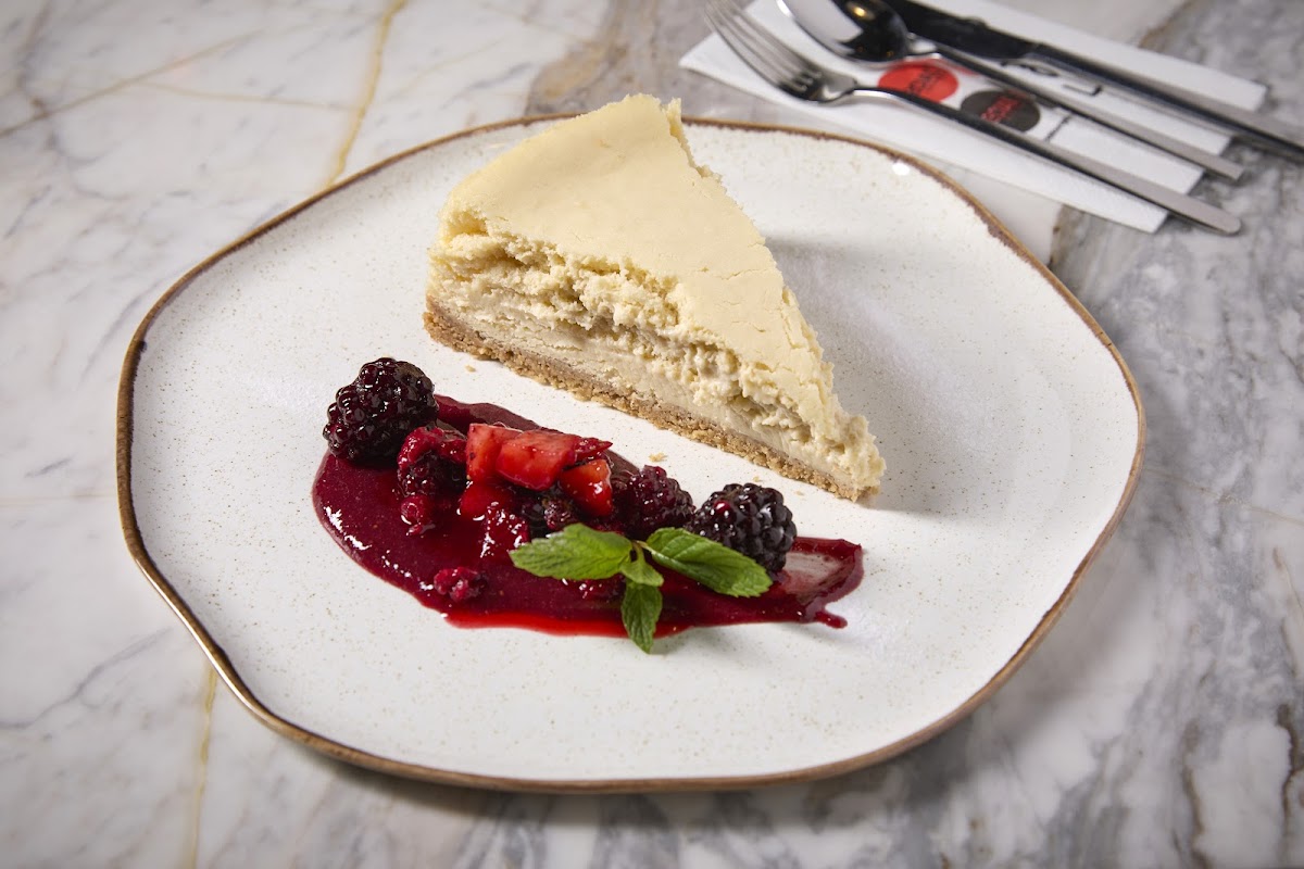 Social Lounge Restaurant Cafe & Bakery-3