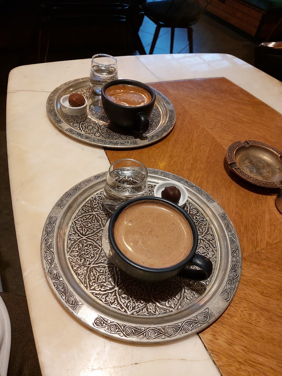 Social Lounge Restaurant Cafe & Bakery-9